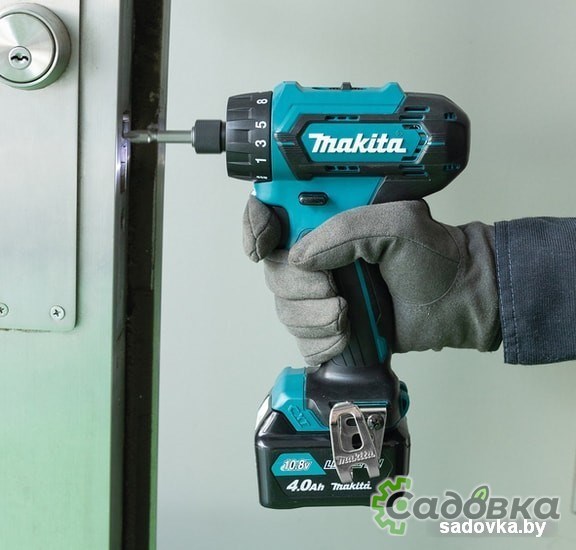 Дрель-шуруповерт Makita DF033DZ (без АКБ)