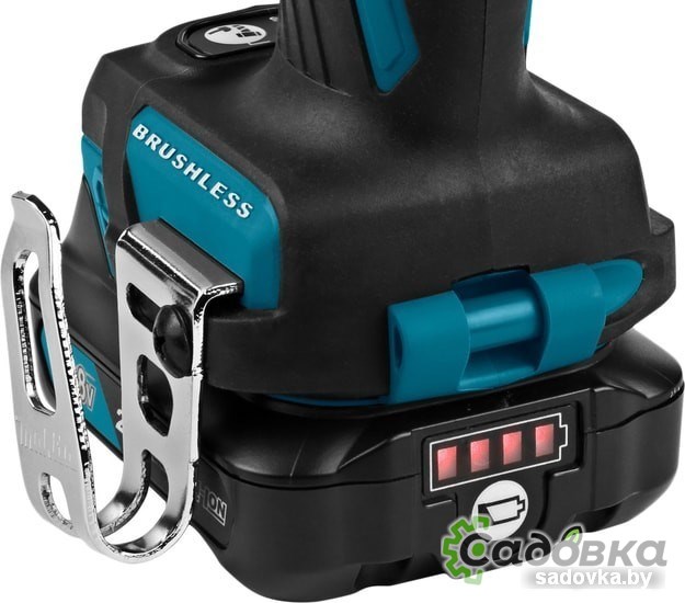 Ударный гайковерт Makita TW160DWAE (с 2-мя АКБ, кейс)