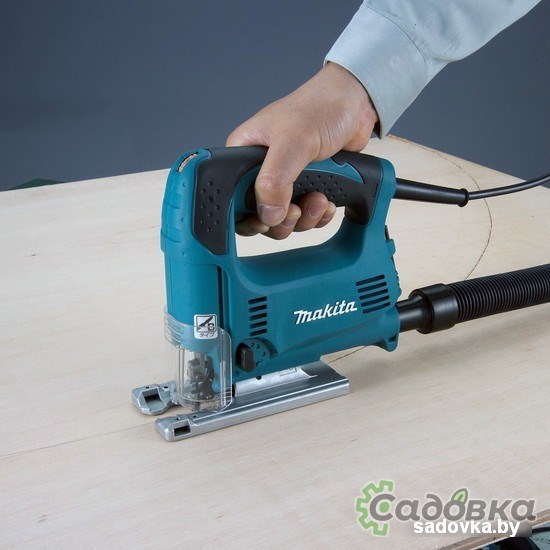 Электролобзик Makita 4329X1