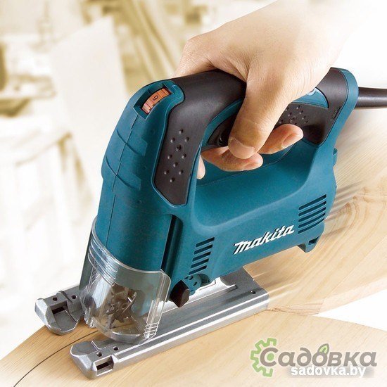 Электролобзик Makita 4329
