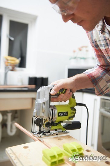 Электролобзик RYOBI RJS850-K