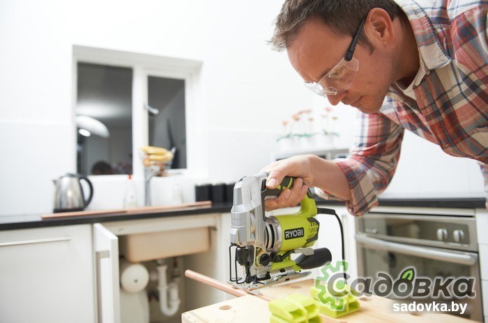 Электролобзик RYOBI RJS850-K