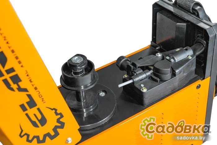 Сварочный инвертор Eland COMPACT-200