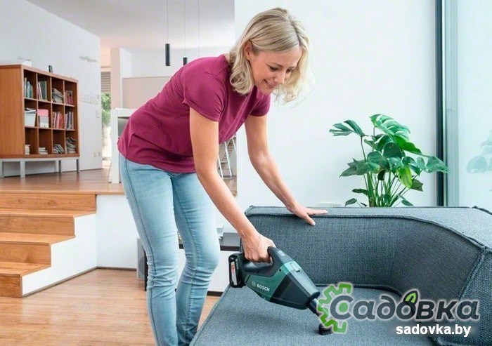 Пылесос Bosch UniversalVac 18 06033B9103 (1 аккумулятор)