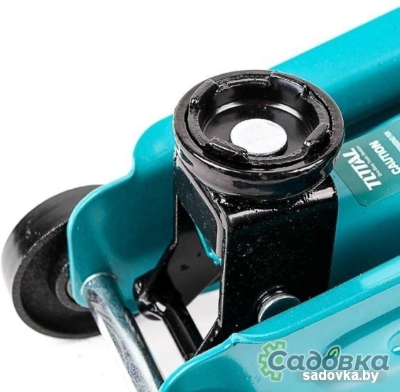 Подкатной домкрат Total THT10832 3т