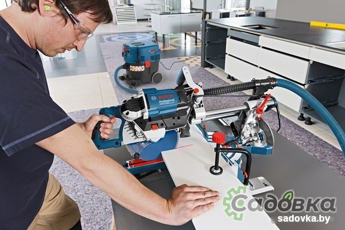 Дисковая пила Bosch GCM 8 SDE Professional [0601B19200]