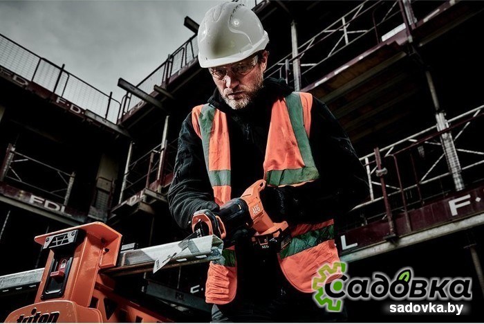 Сабельная пила AEG Powertools BUS 18C2-0 4935478942 (без АКБ)