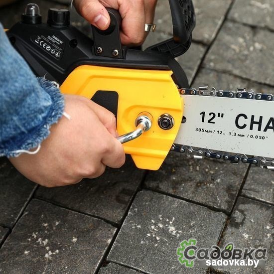 Аккумуляторная пила Deko DKCHS 20 063-4356 (с 2-мя АКБ)