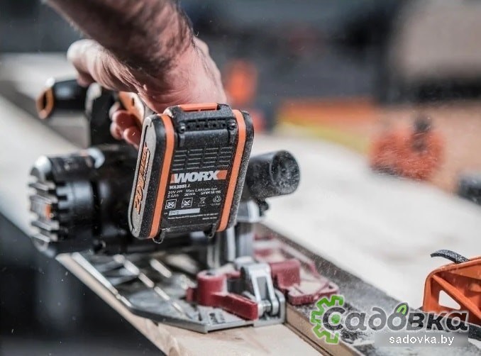 Дисковая (циркулярная) пила Worx WX530.9 (без АКБ)