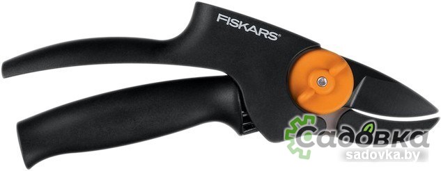 Секатор Fiskars PowerGear 1000572