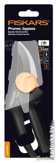 Секатор Fiskars PowerGear 1000574
