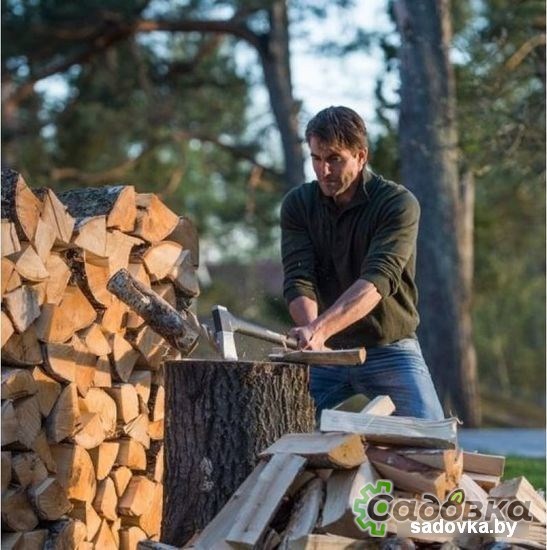 Топор-колун Fiskars 1019333 с точилкой