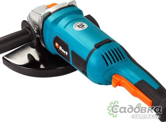 Угловая шлифмашина Bort BWS-2500-S-230