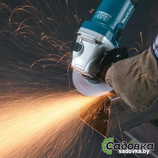 Угловая шлифмашина Makita GA5040R