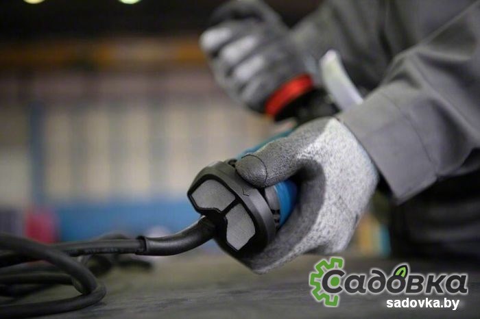 Угловая шлифмашина Bosch GWS 17-125 S Professional 06017D0300