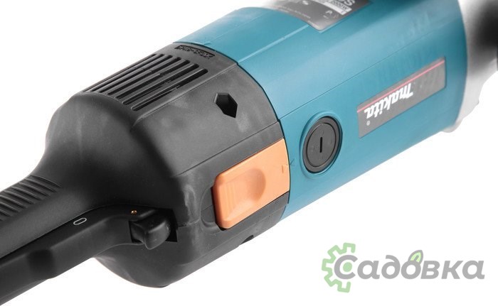 Угловая шлифмашина Makita 9079SF