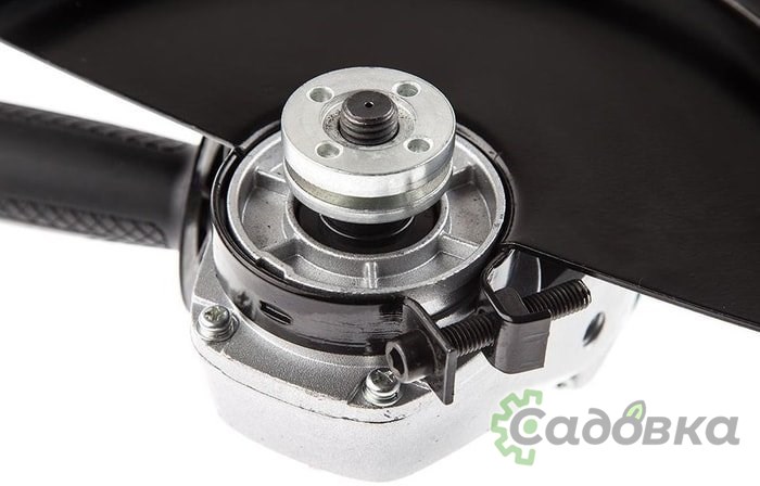 Угловая шлифмашина Hammer USM2400D