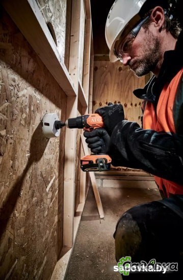 Ударная дрель-шуруповерт AEG Powertools BSB 18G4-202C 4935478631 (с 2-мя АКБ, кейс)