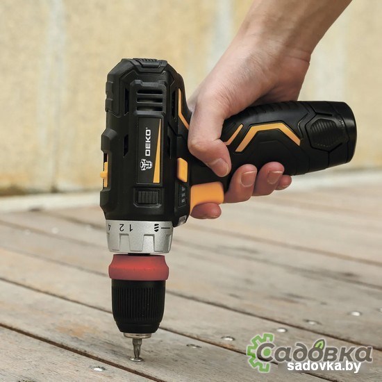 Дрель-шуруповерт Deko GCD12DU3 SET4 063-4038 (с 2-мя АКБ, кейс, набор оснастки)