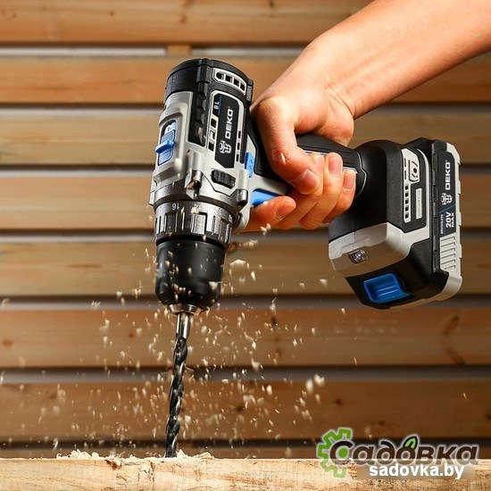 Дрель-шуруповерт Deko Sharker case 063-4036 (с 2-мя АКБ, кейс)