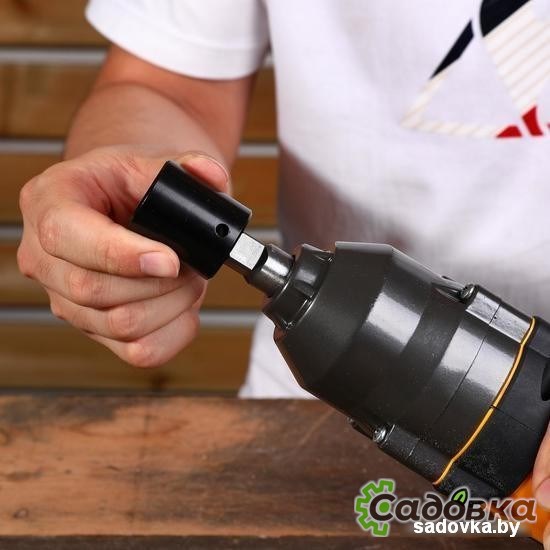 Гайковерт Deko DKIW1100 063-3004