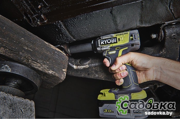 Ударный гайковерт RYOBI R18IW7-0 5133004220 (без АКБ)