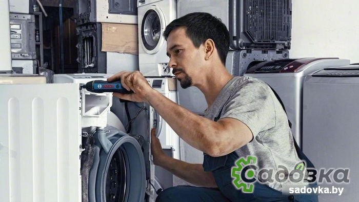 Электроотвертка Bosch Go Professional 06019H2103 (с АКБ, кейс)