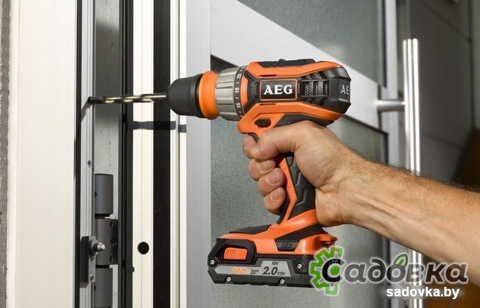AEG Powertools BS 18 C2X LI-202C 4935459423 (с 2-мя АКБ)