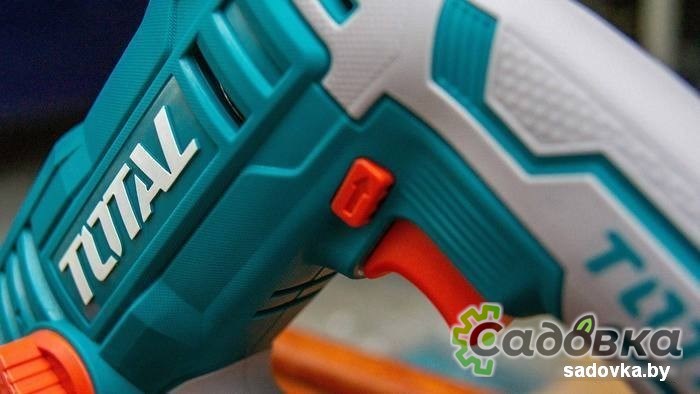 Перфоратор Total TRHLI1601
