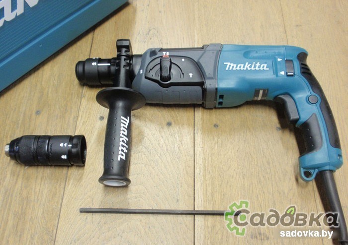 Перфоратор Makita HR 2470 T