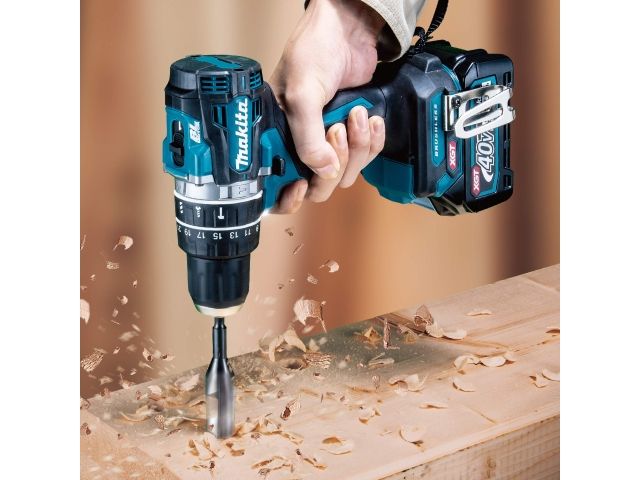 Аккум. дрель-шуруповерт MAKITA XGT DF 002 GZ в кор. (40.0 В, Li-Ion, 2 скор., 65 Нм, шурупы до 13 мм) (DF002GZ)