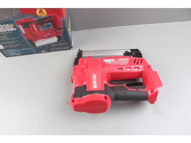 Аккум. гвоздезабиватель WORTEX NG 1850 в кор. ALL1 SOLO уцененный (8128681200) (Скоб/гвоздей в минуту: 100, вместимость магазина: 100 шт., тип гвоздей (0311162-у)