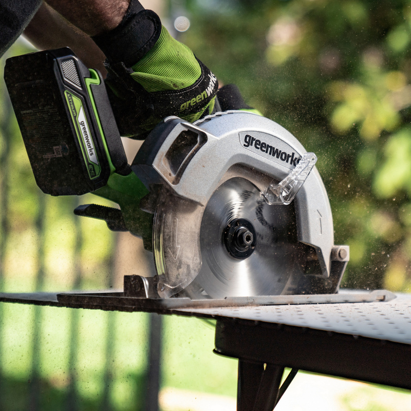 Циркулярная пила Greenworks GD24CS 24V аккумуляторная, без АКБ и ЗУ